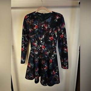 Bebe long sleeve dress